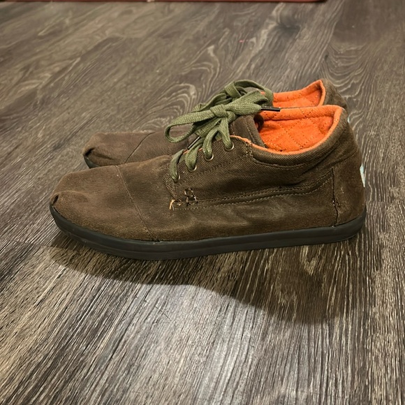 TOMS Men’s loafers highlands green orange size 11 - Picture 1 of 6